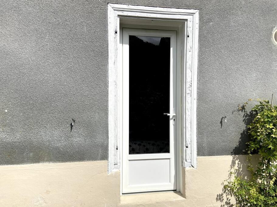 Chambre Double Cosy - Gite De La Louve Fougax-et-Barrineuf Εξωτερικό φωτογραφία